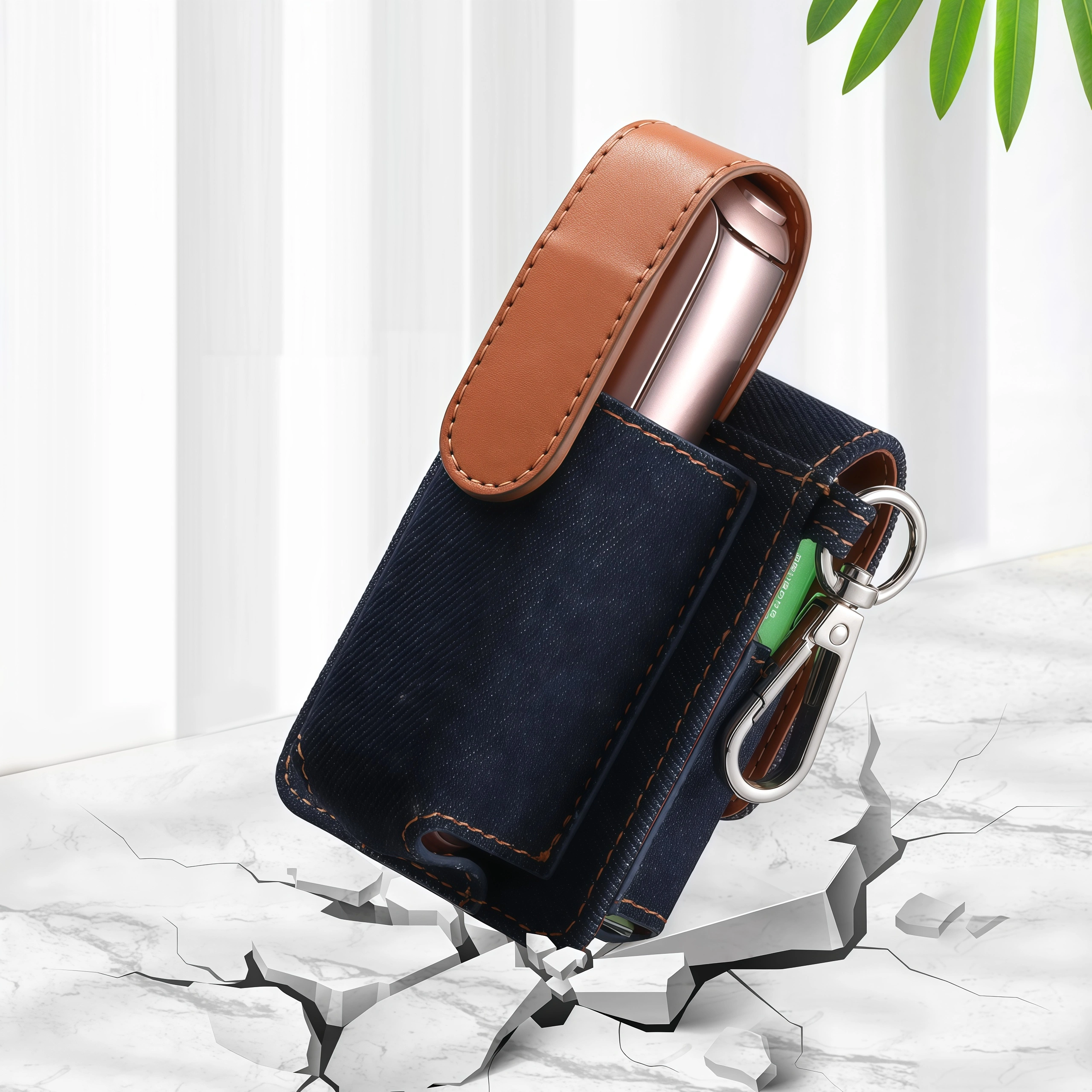 PLOOM AURA 收納包|主機×煙彈一體多功能皮套保護殼 3 PLOOM AURA 搭配示意